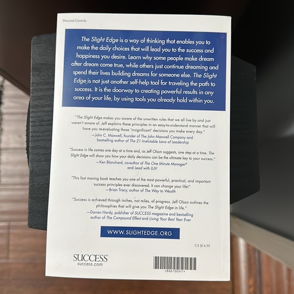 THE SLIGHT EDGE by Jeff Olson paperback book NWOT - Picture 2 of 3